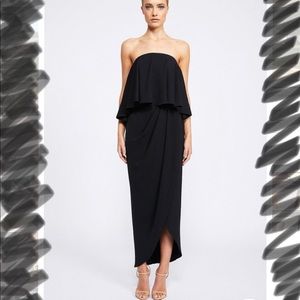 Shona Joy Strapless Dress 💕